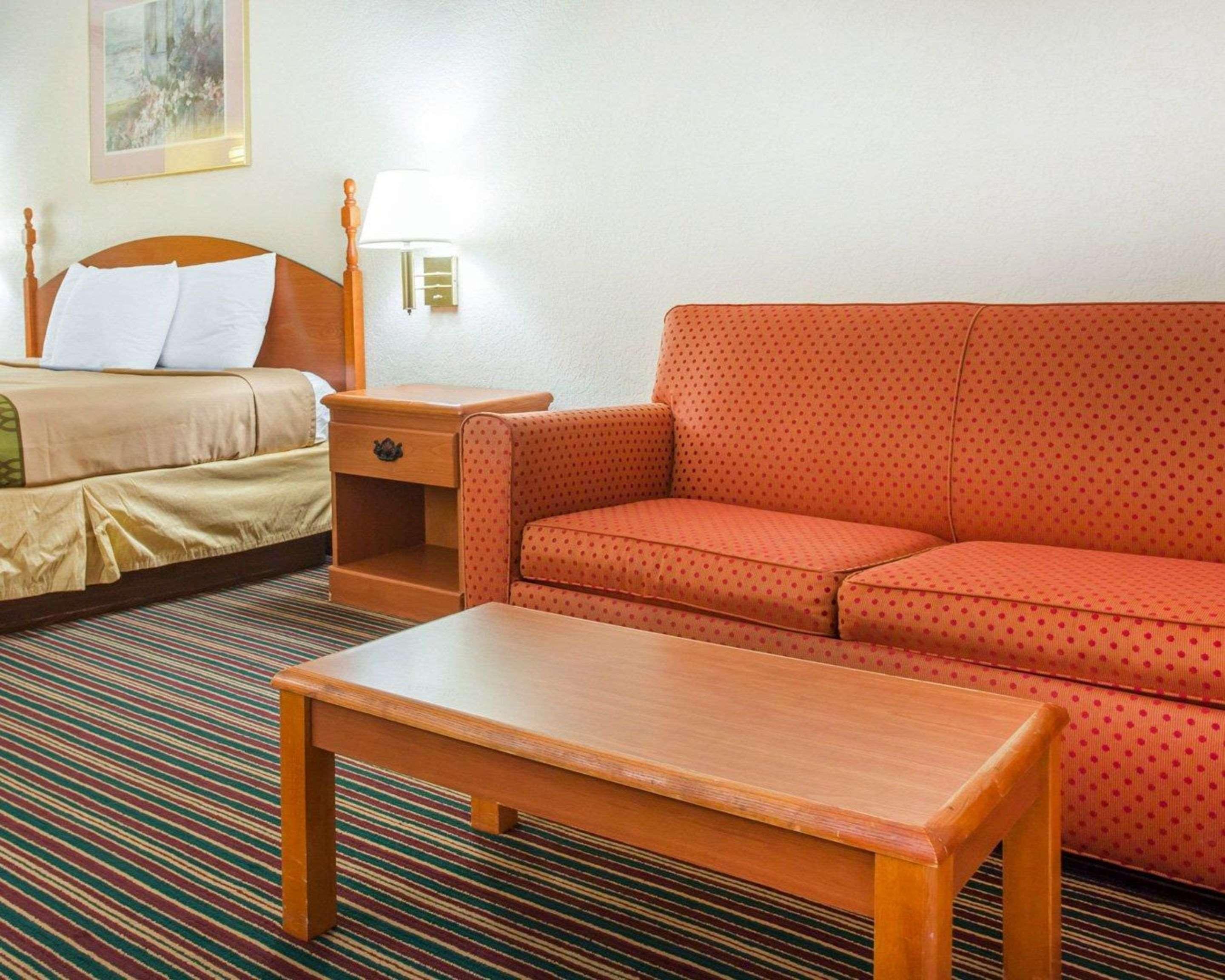 Rodeway Inn Stone Mountain Tucker Zewnętrze zdjęcie