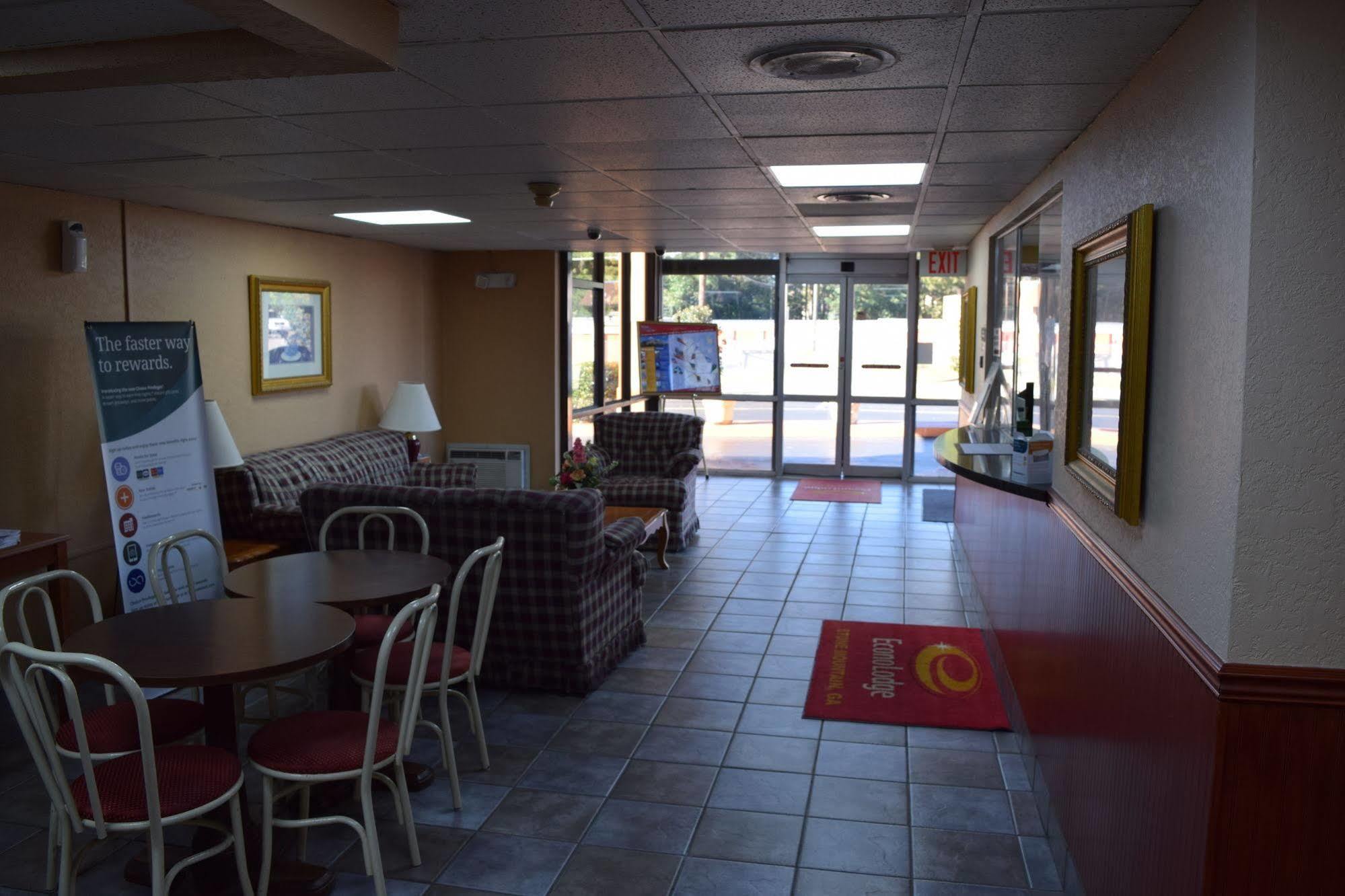 Rodeway Inn Stone Mountain Tucker Zewnętrze zdjęcie